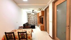 Suites 123 (D8), Apartment #562678511